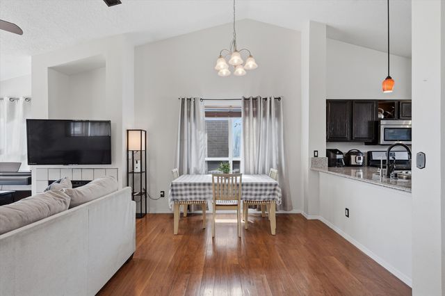 2300 Sunstone Drive NW, Albuquerque, NM 87120