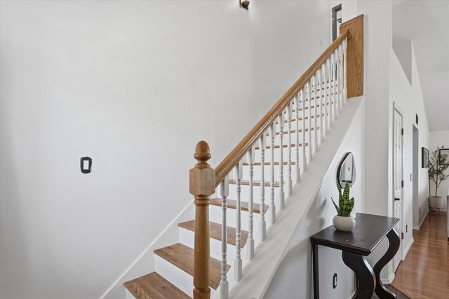 2300 Sunstone Drive NW, Albuquerque, NM 87120