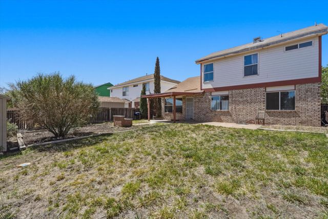 2300 Sunstone Drive NW, Albuquerque, NM 87120