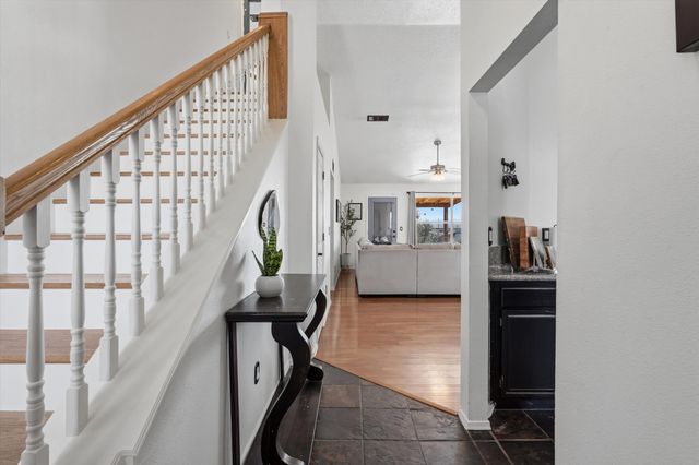 2300 Sunstone Drive NW, Albuquerque, NM 87120