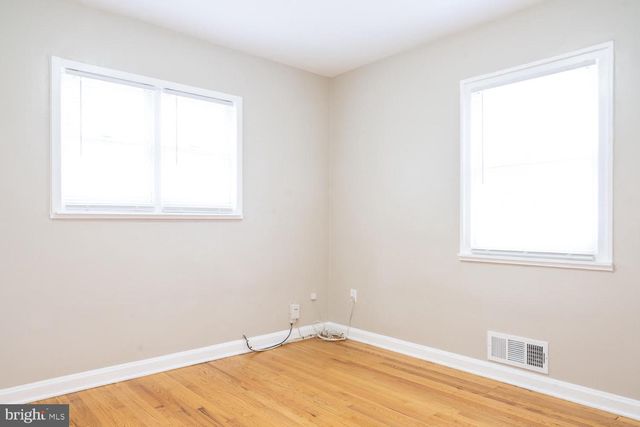 3903 FAIRVIEW DR, Fairfax, VA 22030