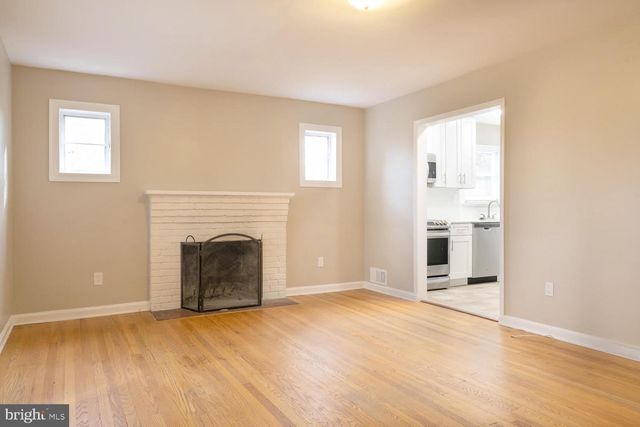 3903 FAIRVIEW DR, Fairfax, VA 22030