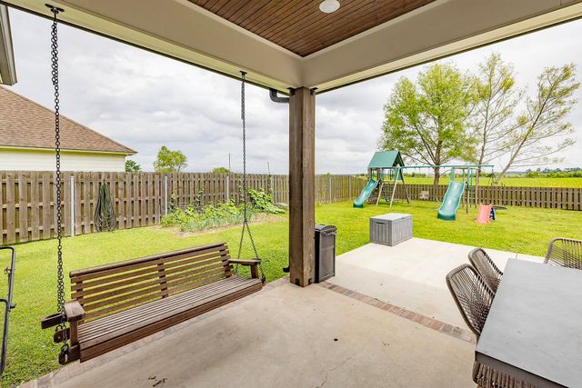 302 Marmande Avenue, Thibodaux, LA 70301