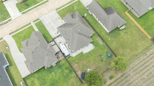 302 Marmande Avenue, Thibodaux, LA 70301