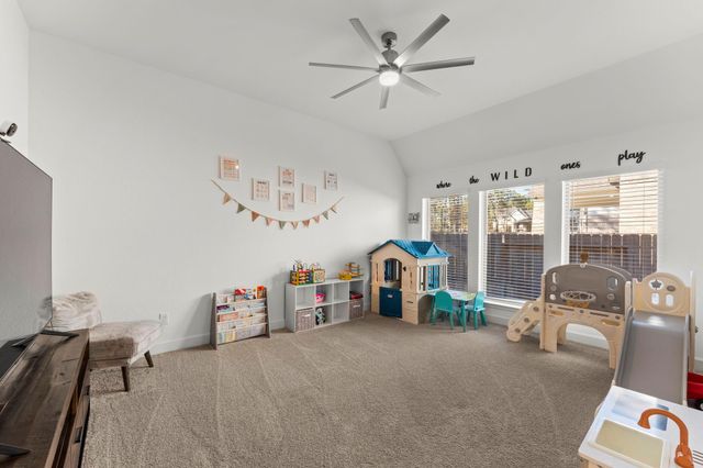 153 Sweeping Valley Drive, Montgomery, TX 77316