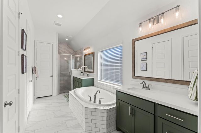 153 Sweeping Valley Drive, Montgomery, TX 77316