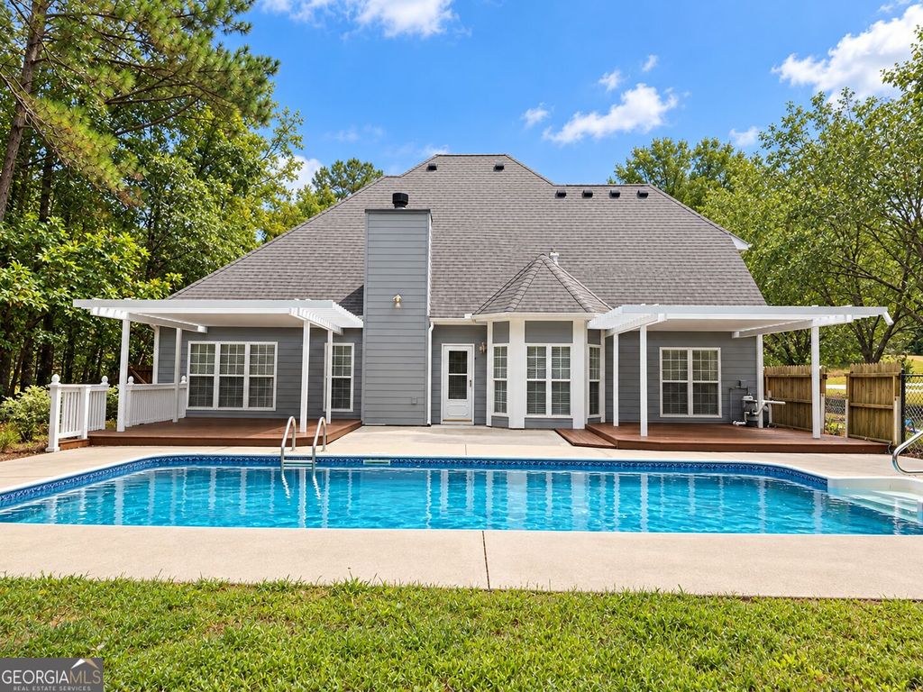 55 Carriage Park Court, Oxford, GA 30054 — photo 2