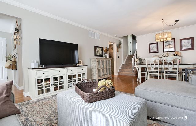 503 E Lake Avenue, Round Lake Beach, IL 60073