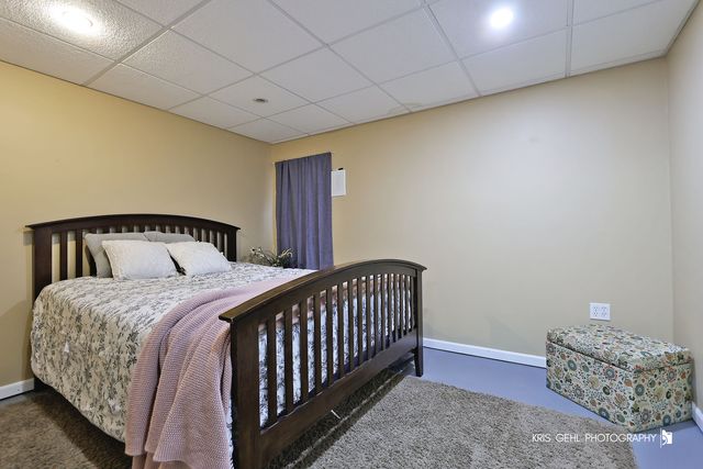 503 E Lake Avenue, Round Lake Beach, IL 60073