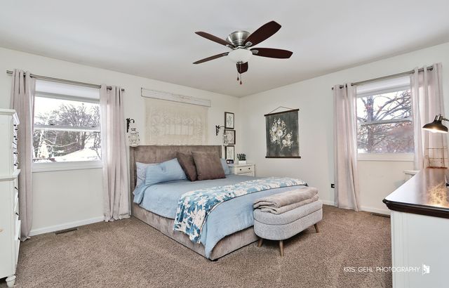 503 E Lake Avenue, Round Lake Beach, IL 60073