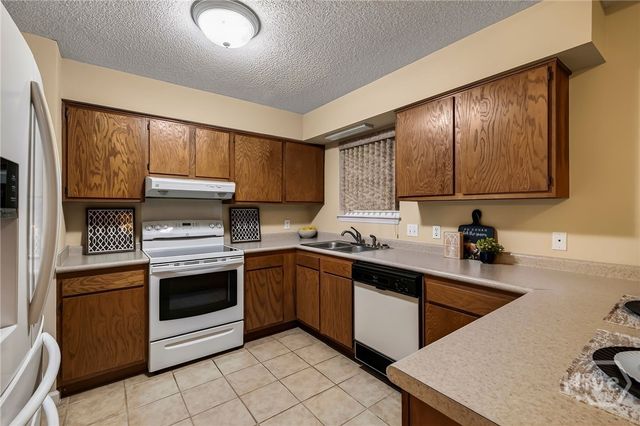 252 Miner Drive, Richmond Hill, GA 31324