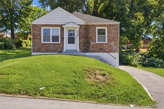 4502 June Avenue, St Louis, MO 63121