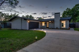 2909 Silverton Drive, Dallas, TX 75229