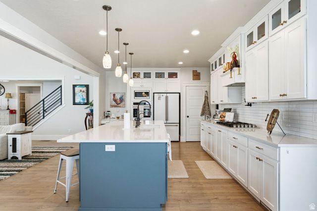 6284 W COPPER HAWK DR, South Jordan, UT 84009