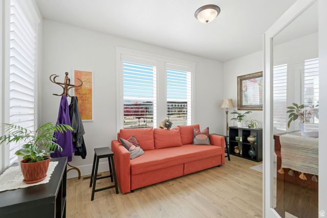 6284 W COPPER HAWK DR, South Jordan, UT 84009