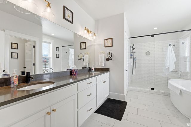 6284 W COPPER HAWK DR, South Jordan, UT 84009