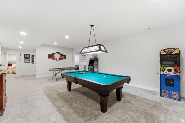 6284 W COPPER HAWK DR, South Jordan, UT 84009