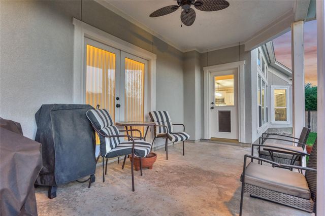15 Newberry Court, Montgomery, TX 77356