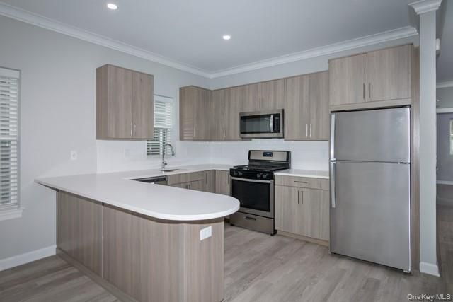 104 Sutton Court 104, Deer Park, NY 11729