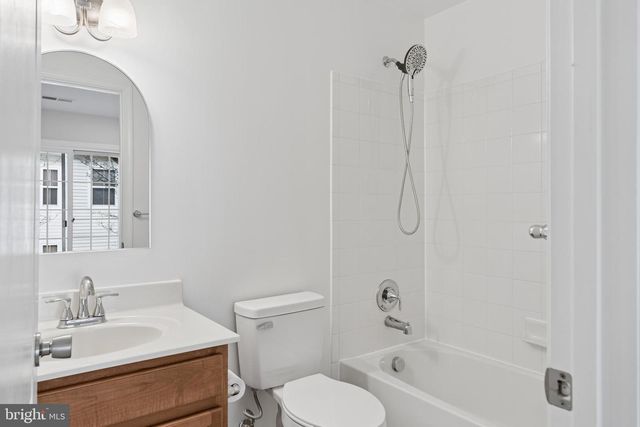 2918 TRUFFLE OAK PL, Woodbridge, VA 22191