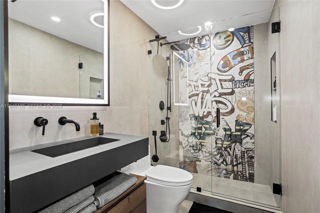 3330 NE 190th St 2111, Aventura, FL 33180