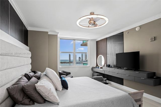 3330 NE 190th St 2111, Aventura, FL 33180