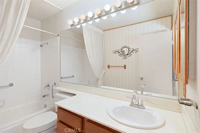 835 Cedarbend Way, Chula Vista, CA 91910