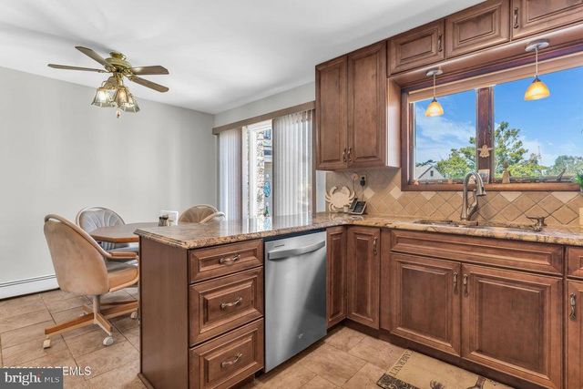 360 SILVER BAY RD, Toms River, NJ 08753