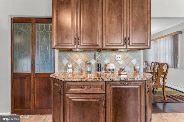 360 SILVER BAY RD, Toms River, NJ 08753