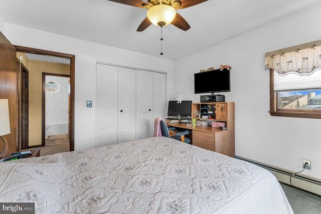360 SILVER BAY RD, Toms River, NJ 08753