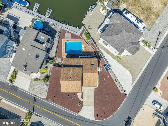 360 SILVER BAY RD, Toms River, NJ 08753