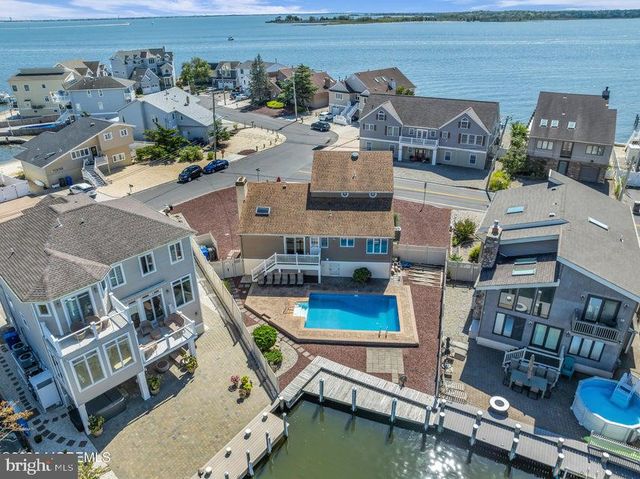 360 SILVER BAY RD, Toms River, NJ 08753