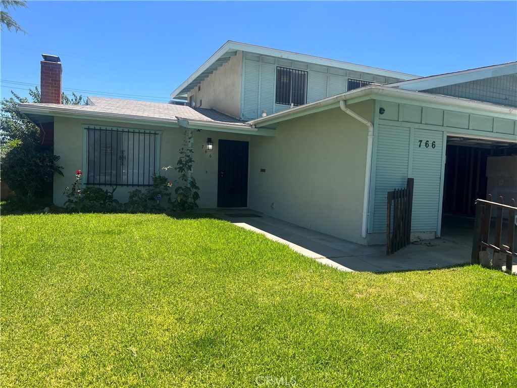 766 E Pillsbury, Lancaster, CA 93535