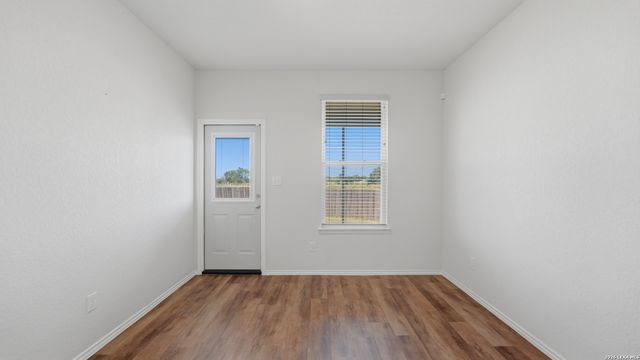 165 Wild Creek Rd, Seguin, TX 78155