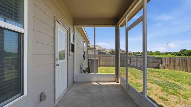 165 Wild Creek Rd, Seguin, TX 78155