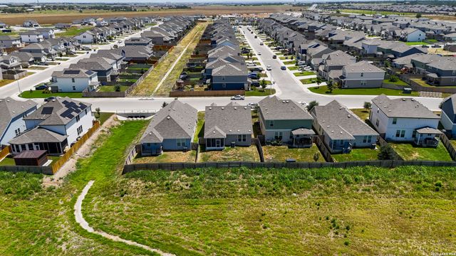 165 Wild Creek Rd, Seguin, TX 78155