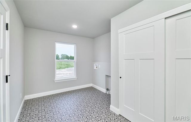 26300 Harmony Hills Drive, Warrenton, MO 63383