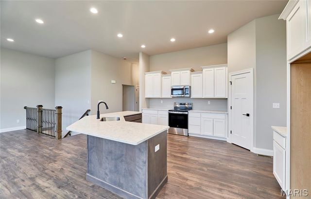 26300 Harmony Hills Drive, Warrenton, MO 63383