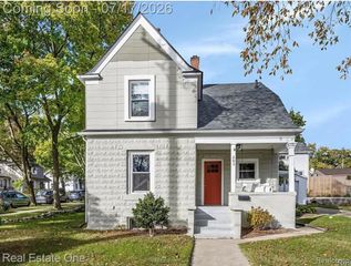 203 N 7th Street, Ann Arbor, MI 48103