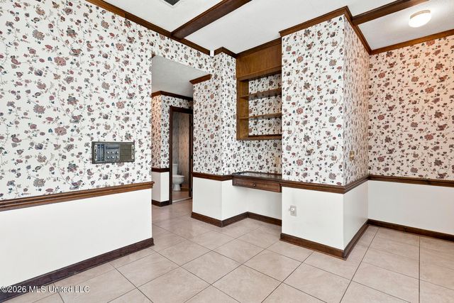 1025 Northpointe Drive, Jackson, MS 39211