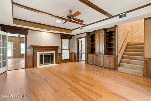 1025 Northpointe Drive, Jackson, MS 39211