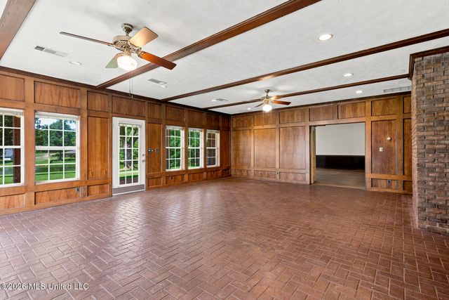 1025 Northpointe Drive, Jackson, MS 39211