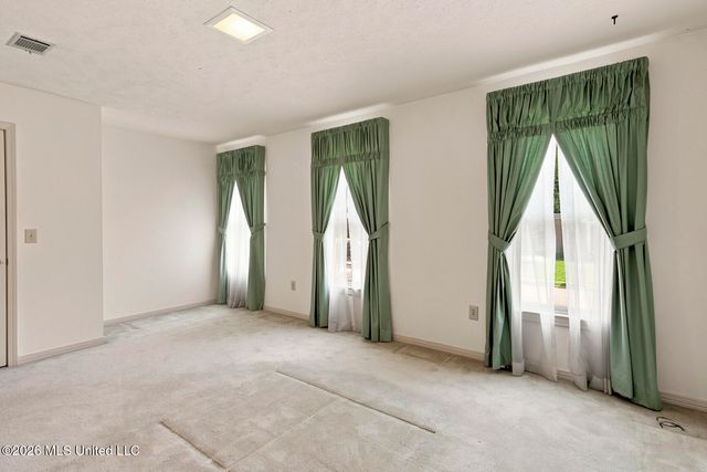 1025 Northpointe Drive, Jackson, MS 39211
