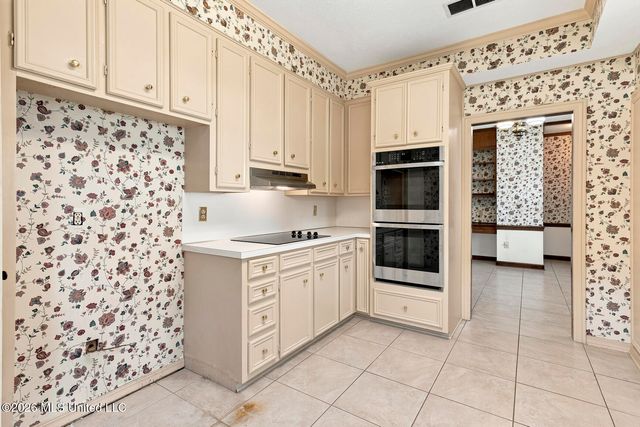 1025 Northpointe Drive, Jackson, MS 39211