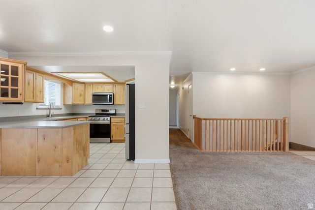 6043 W 9740 N, Highland, UT 84003