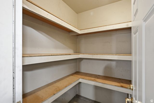 6043 W 9740 N, Highland, UT 84003