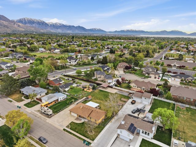 6043 W 9740 N, Highland, UT 84003