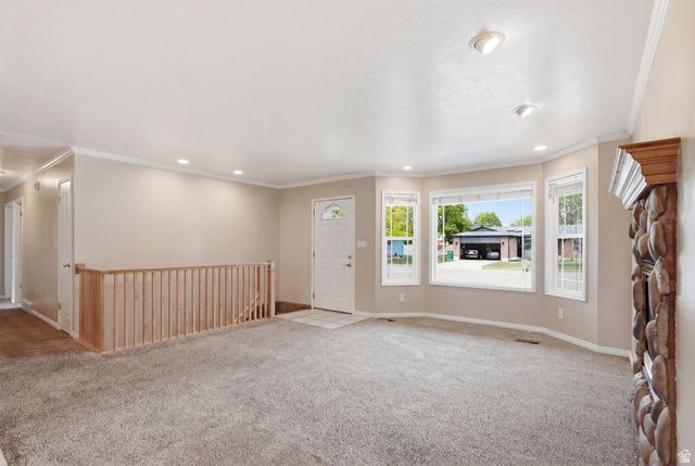 6043 W 9740 N, Highland, UT 84003