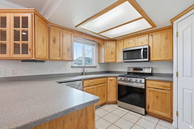 6043 W 9740 N, Highland, UT 84003