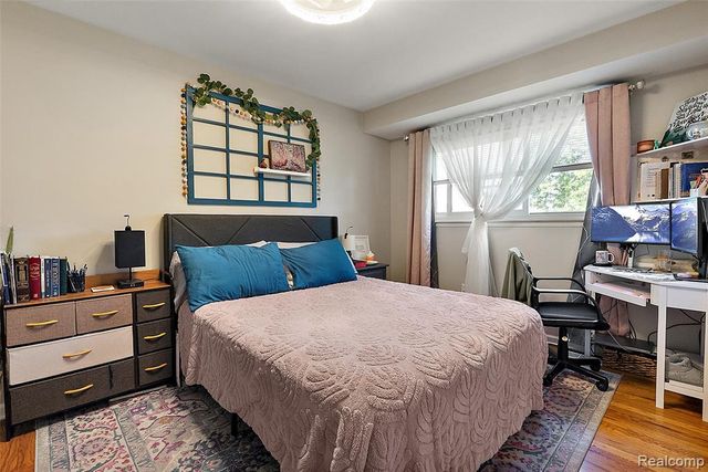 35038 Simon Drive, Clinton Township, MI 48035